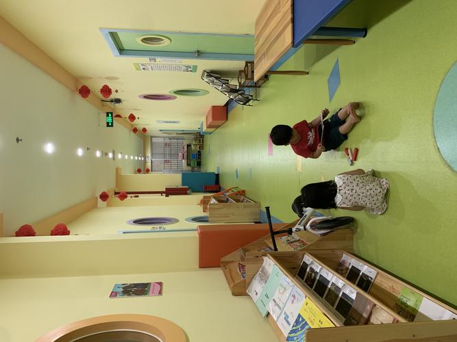 早教中心夏天室内活动