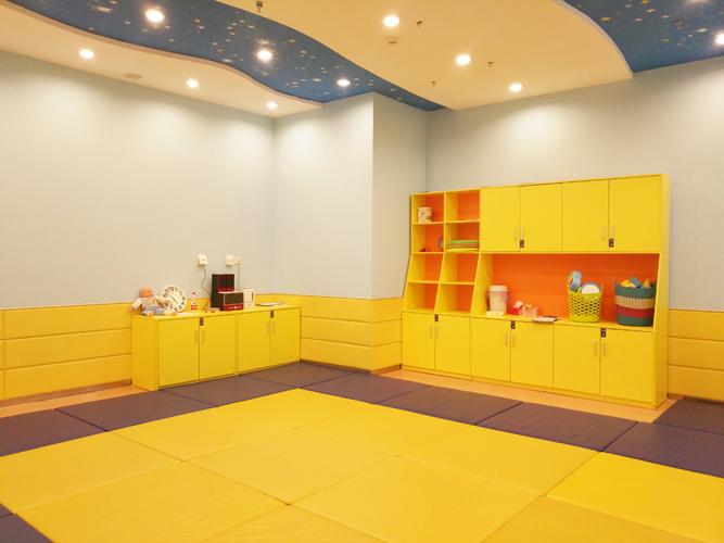 临沂亲亲袋鼠早教中心