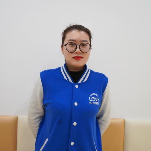 东方爱婴早教老师照片