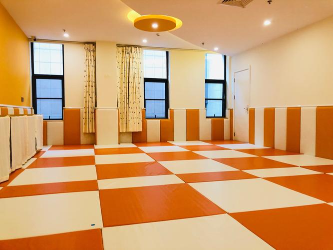 南京爱乐早教中心招聘