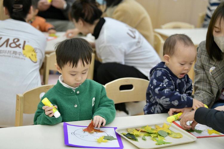 铁西摩尔教育早教英语