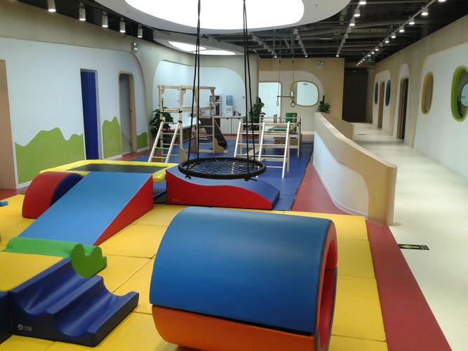 双流亲亲袋鼠早教价格