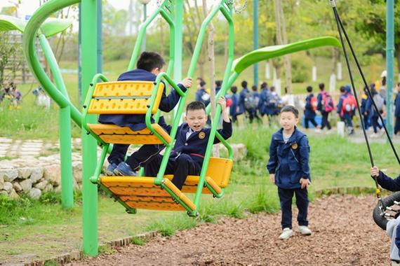 成都市实验小学战旗分校