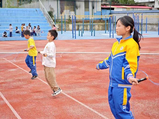 小学生大课间活动视频